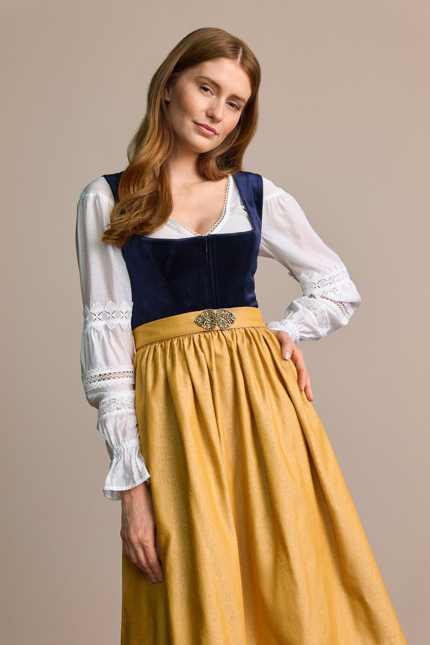 Dirndl Sofia (70cm)