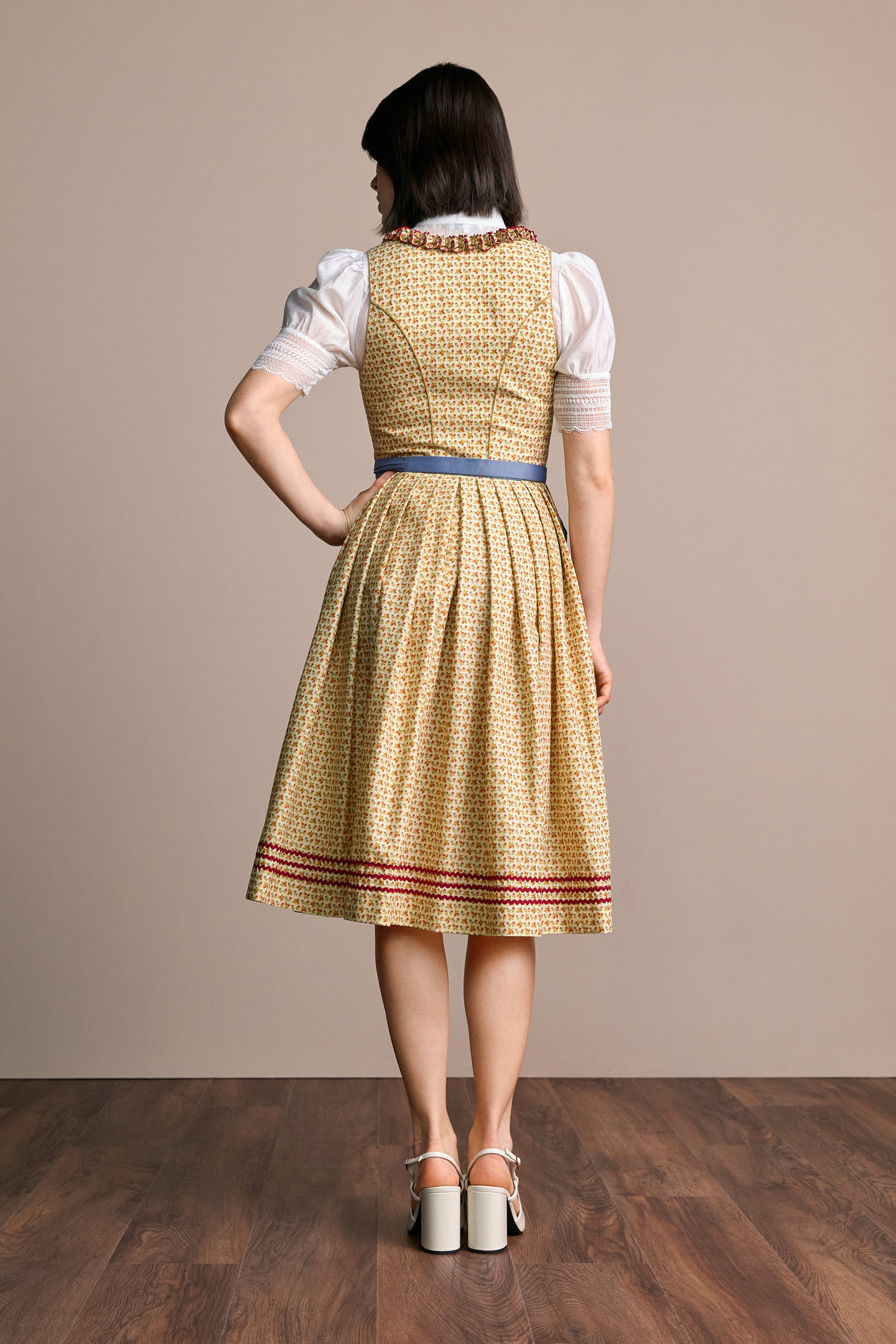 Dirndl Jasmina (70cm)