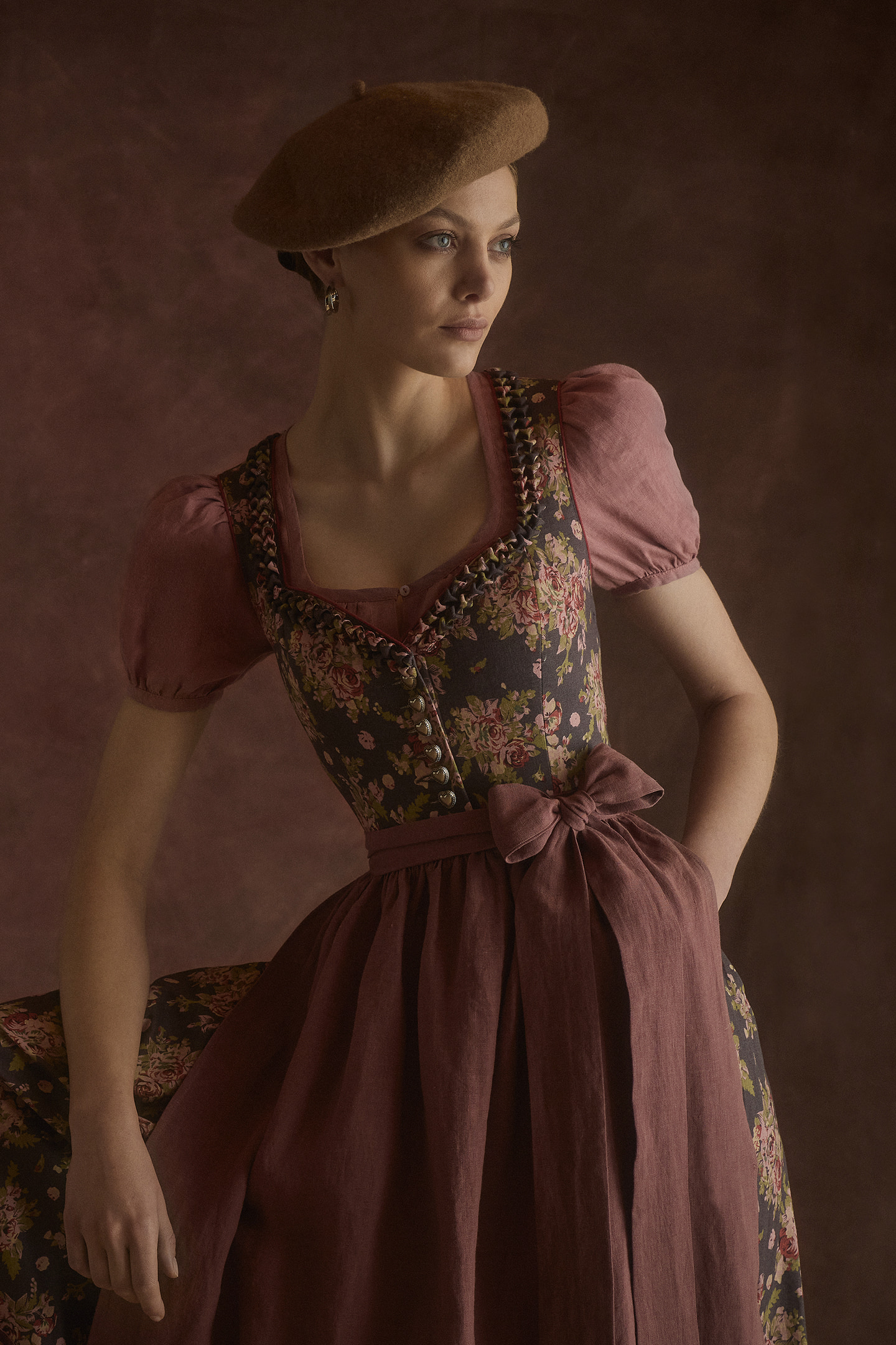 Dirndl Ingrid (80cm)