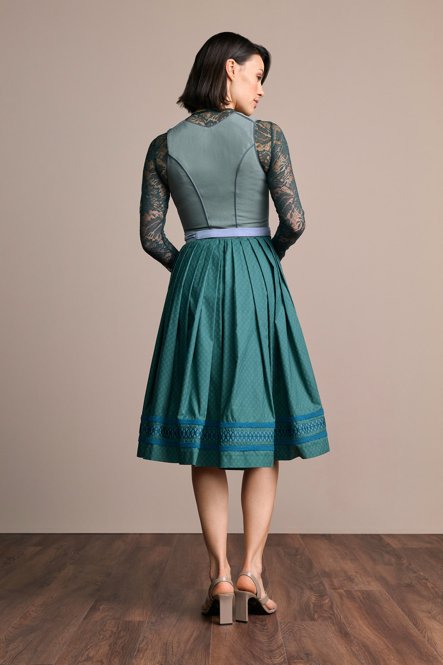 Dirndl Nami (70cm)