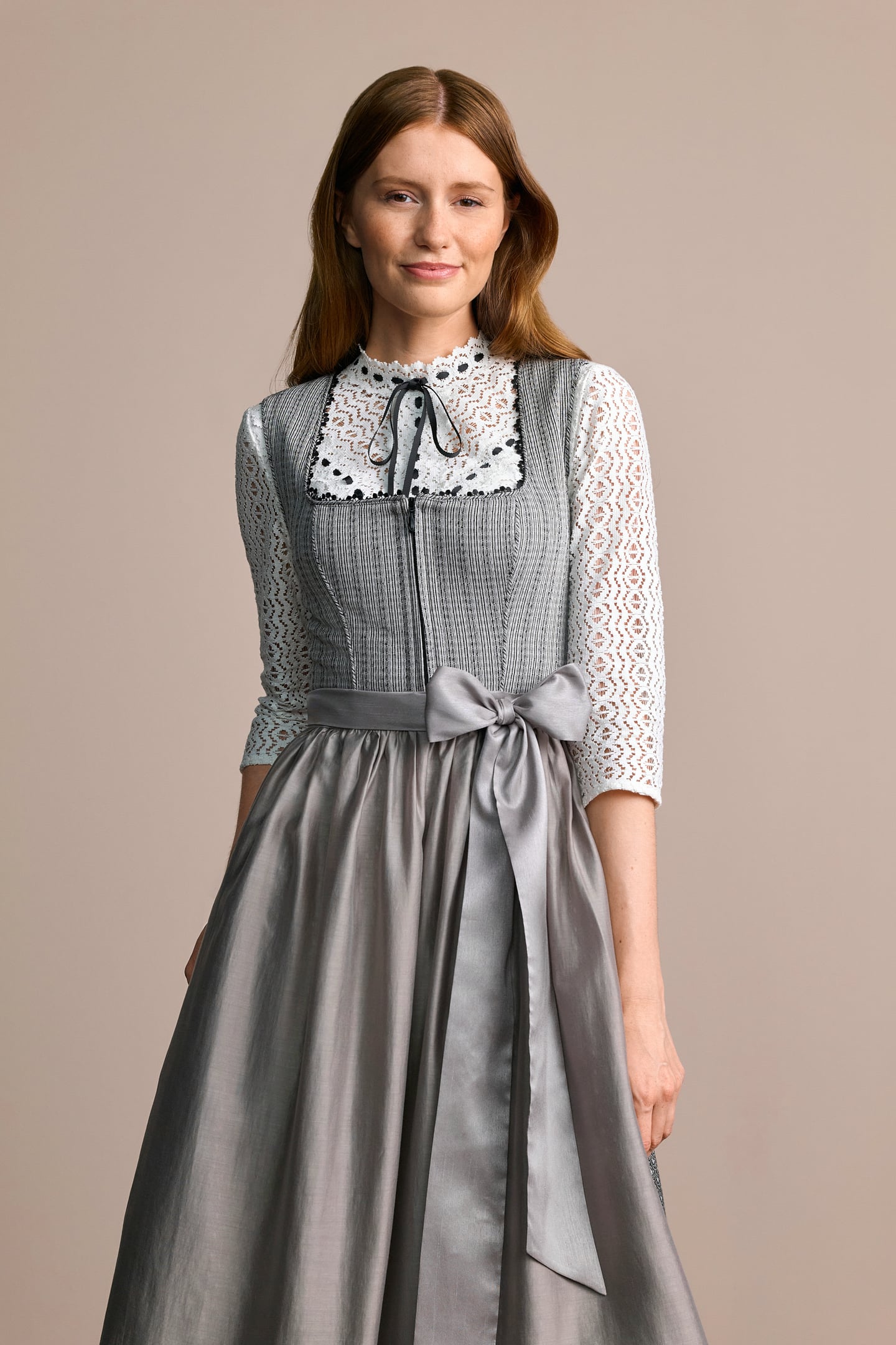 Dirndl Renata (70cm)