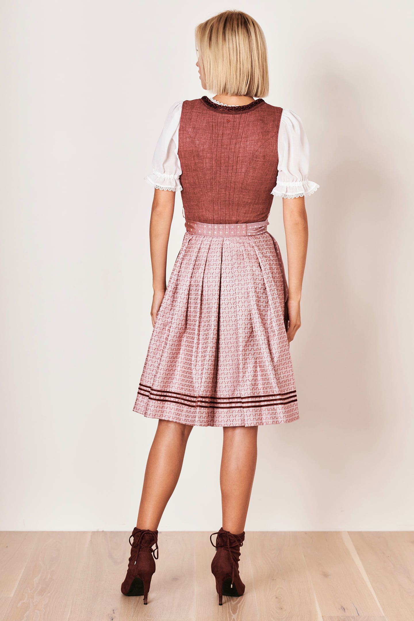 Dirndl Christa (60cm)
