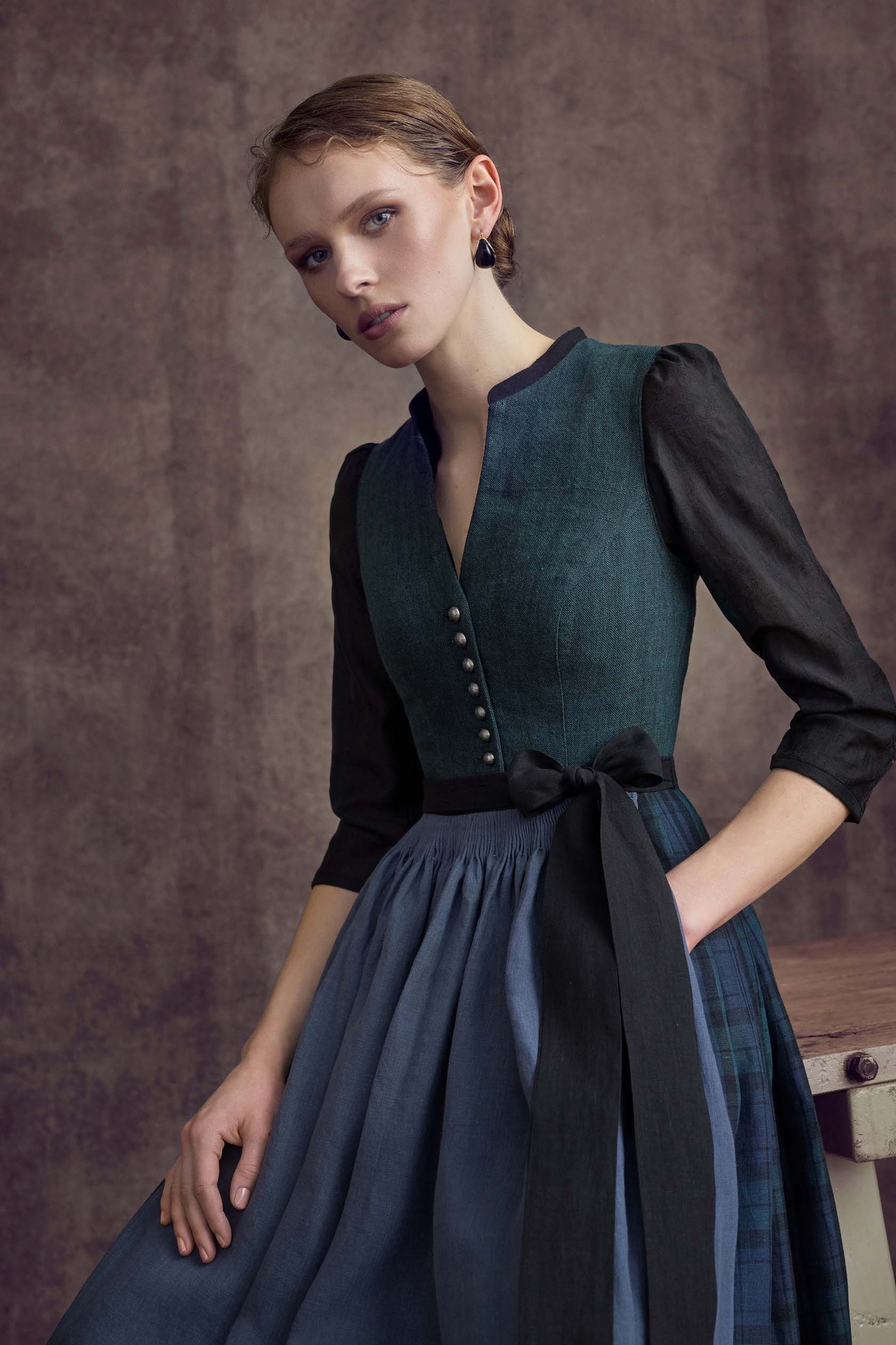 Dirndl Calia (80cm)