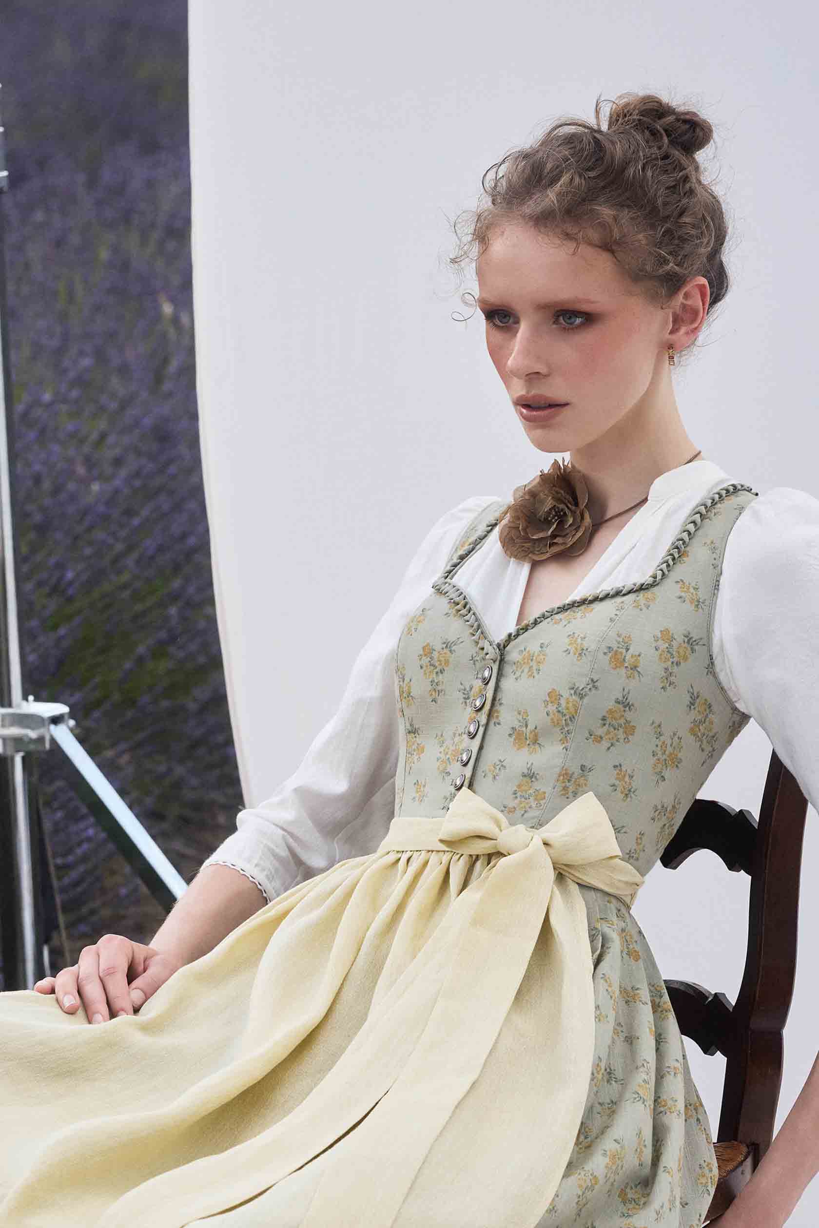 Dirndl Lucinda (80cm)