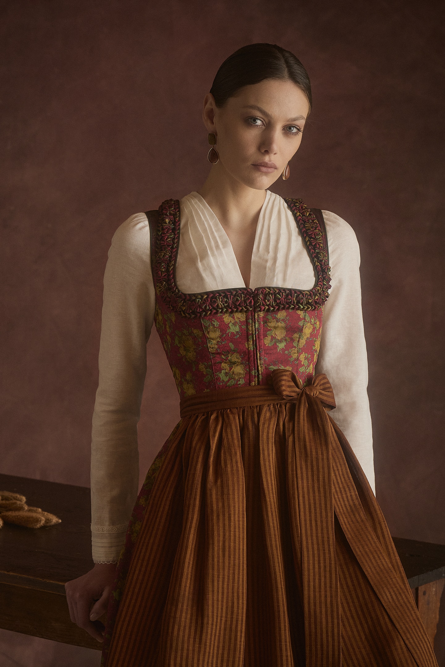Dirndl Vanessa (80cm)
