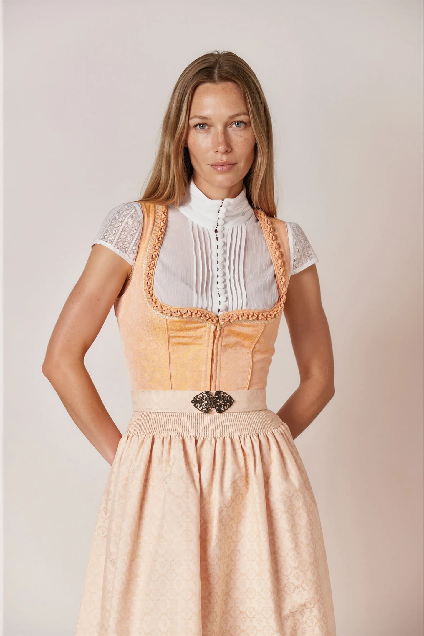 Dirndl Ilona (60cm)