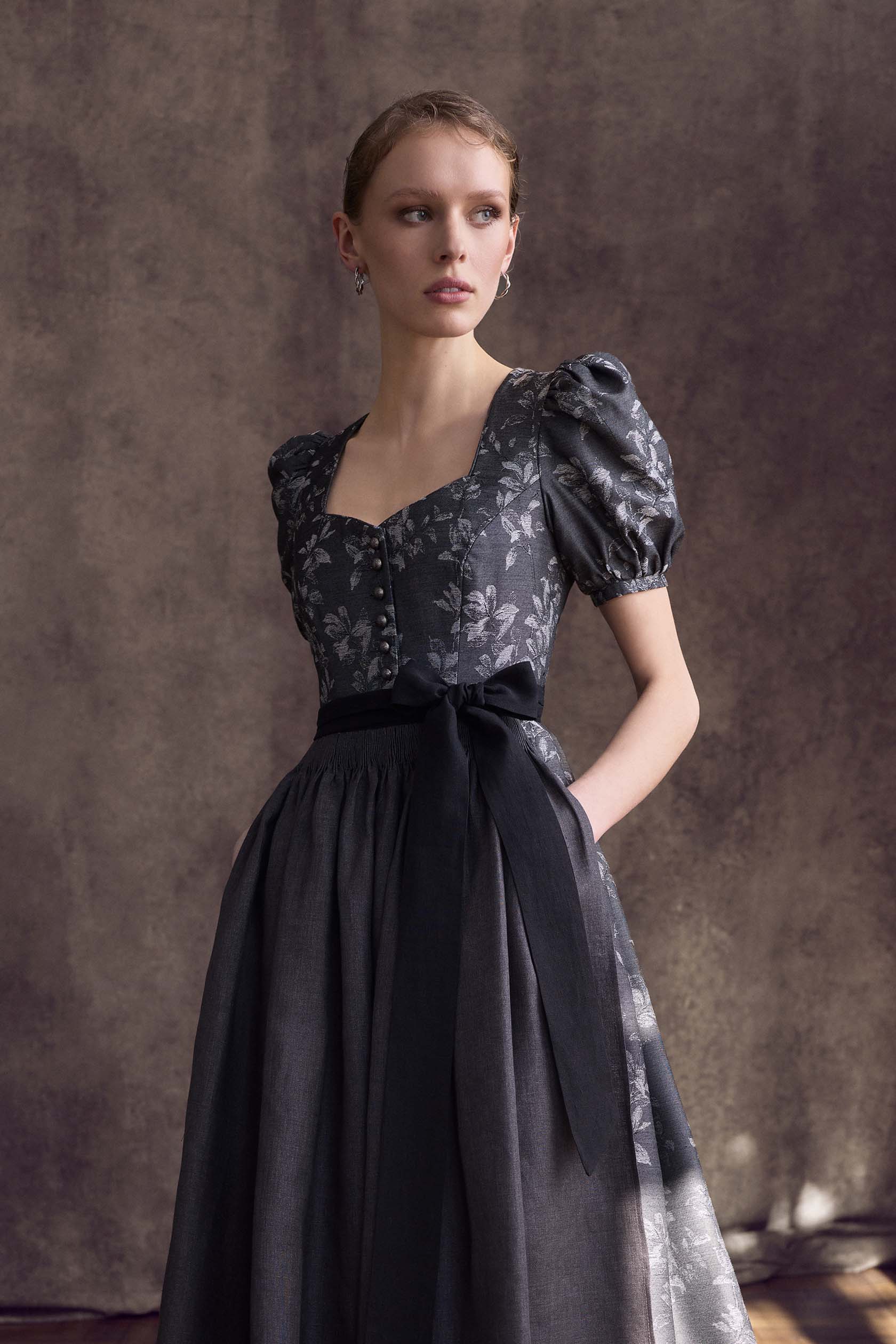 Dirndl Abela (80cm)